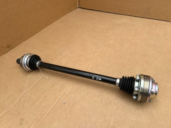 Planetara stanga spate VW T-ROC 4motion la 0 km 5Q0501203C 5Q0 501 203 C - Dezmembrari Auto