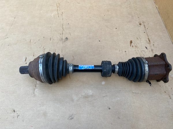 Planetara stanga VW Passat B7 1K0407271LM 1K0 407 271 LM - Dezmembrari Auto