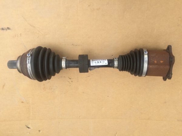3Q0407271AM 3Q0 407 271 AM Planetara stanga VW Passat B8 - Dezmembrari Auto