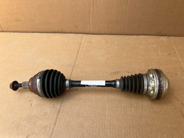 Planetara stanga VW T-ROC 1.5 tsi 5Q0407271BT 5Q0 407 271 BT - Dezmembrari Auto