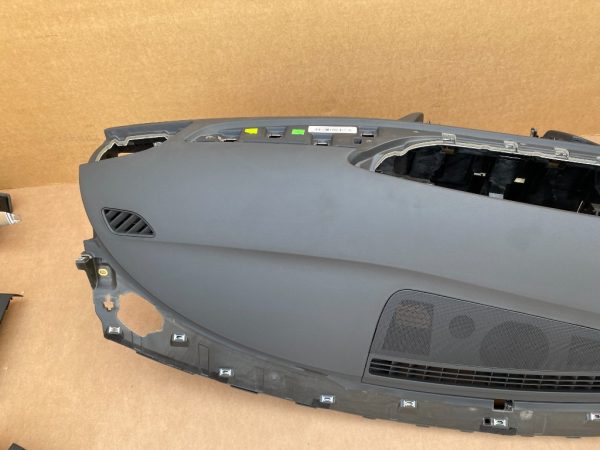 Plansa bord goala Audi A6 C7 2016 modeul fara head up display - Dezmembrari Auto - imagine 2