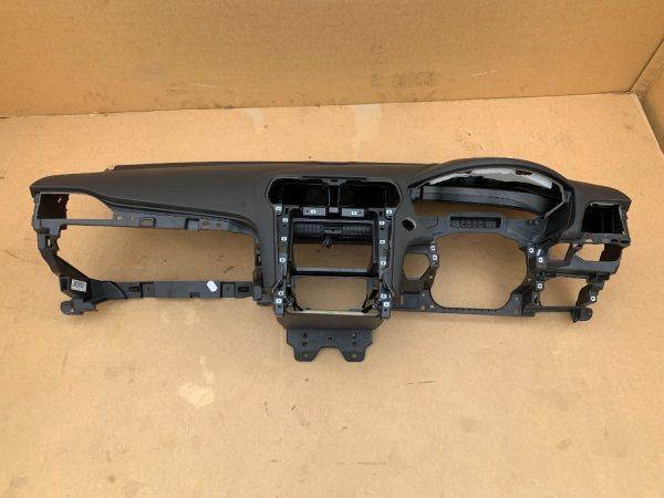 Plansa bord goala Ford Mondeo MK5 2018 volan dreapta - Dezmembrari Auto