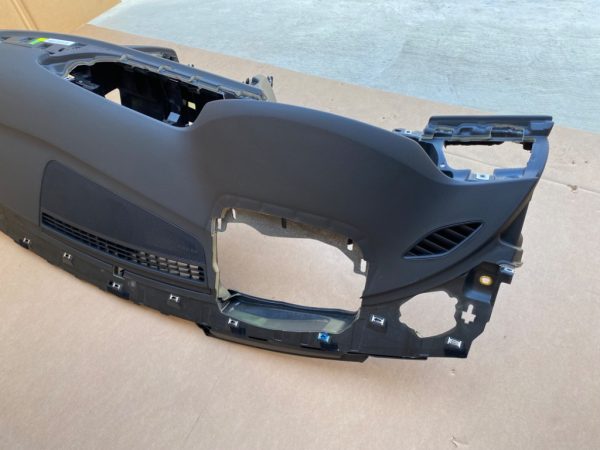 Plansa bord goala modelul cu Head Up Display Audi A6 C7 2016 la 0 km - Dezmembrari Auto - imagine 5