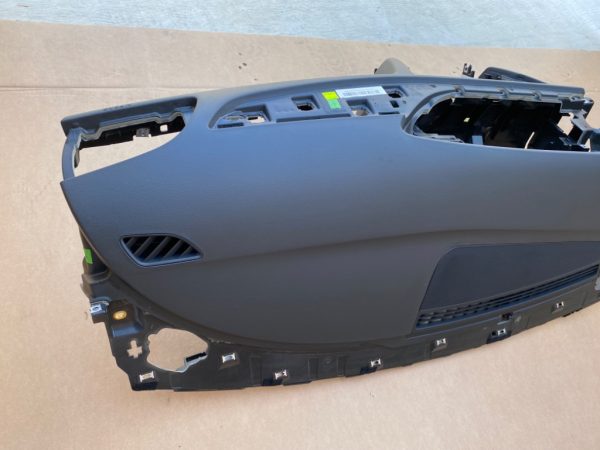 Plansa bord goala modelul cu Head Up Display Audi A6 C7 2016 la 0 km - Dezmembrari Auto - imagine 4