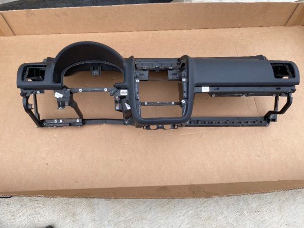 Plansa bord goala VW Golf 5 variant - Dezmembrari Auto