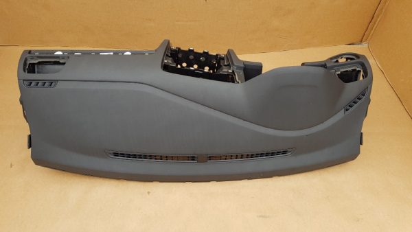 Plansa bord goala VW Golf 7 2013 2014 2015 2016 2017 2018 2019 2020 - Dezmembrari Auto - imagine 4