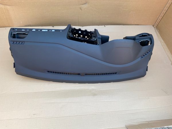 Plansa bord goala VW Golf 7 2016 la 0 km - Dezmembrari Auto - imagine 2