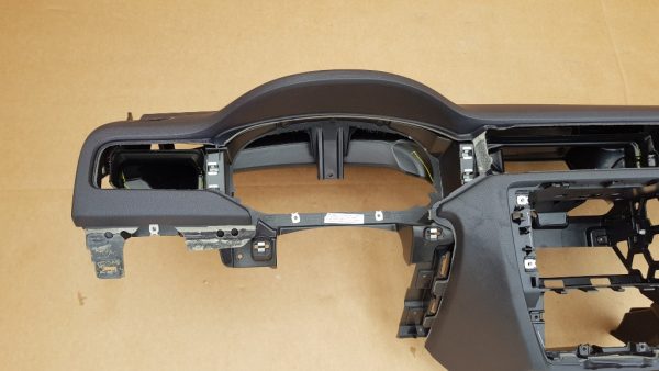 Plansa bord goala VW Jetta 2017 - Dezmembrari Auto - imagine 4
