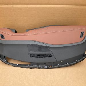 Plansa bord maro goala VW ID4 ID.4 2023 11C858365 11C857003C volan dreapta - Dezmembrari Auto