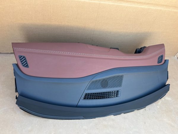 Plansa bord VW ID.4 ID4 piele maro la 0 km - piesa originala - Dezmembrari Auto - imagine 2
