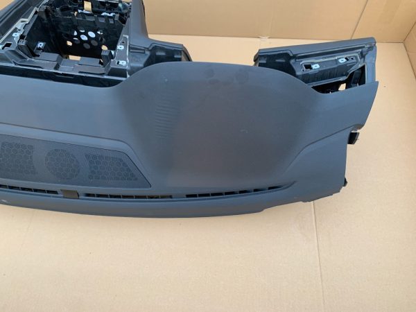 Plansa bord VW Passat B8 facelift 2020 - Dezmembrari Auto - imagine 8