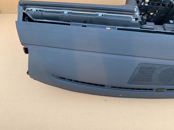 Plansa bord VW Passat B8 facelift 2020 - Dezmembrari Auto - imagine 2