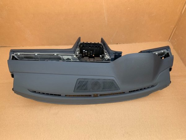 Plansa bord VW Passat B8 magotan 3GD858296 3GD 858 296 - Dezmembrari Auto