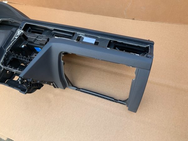 Plansa bord VW Passat B8 magotan 3GD858296 3GD 858 296 - Dezmembrari Auto - imagine 2