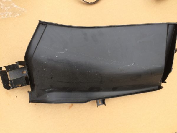 Plastic Audi A3 8V 8V1819979A 8V1 819 979 A - Dezmembrari Auto