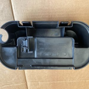 Plastic capota portbagaj Audi A3 8V sedan 8V5827569 8V5 827 569 - Dezmembrari Auto