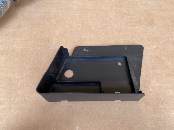 Plastic Ford Tourneo Connect 2023 2K4825211B 2K4 825 211 B - Dezmembrari Auto