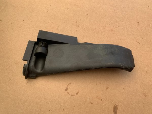 Plastic motor VW Golf 7 2019 2.0 tdi 05L129968 05L 129 968 - Dezmembrari Auto
