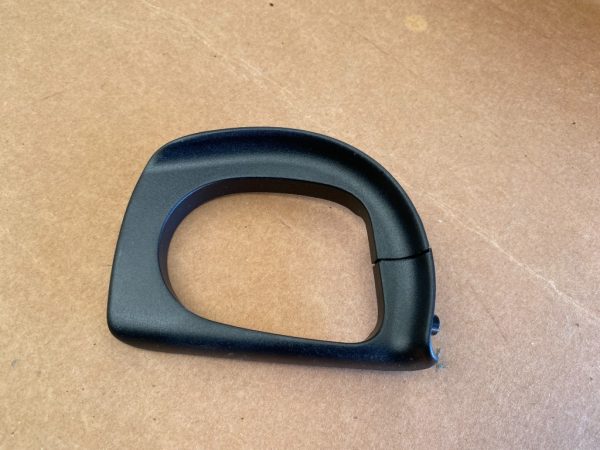 Plastic oglinda dreapta Audi A6 C7 4G5864136 4G5 864 136 - Dezmembrari Auto