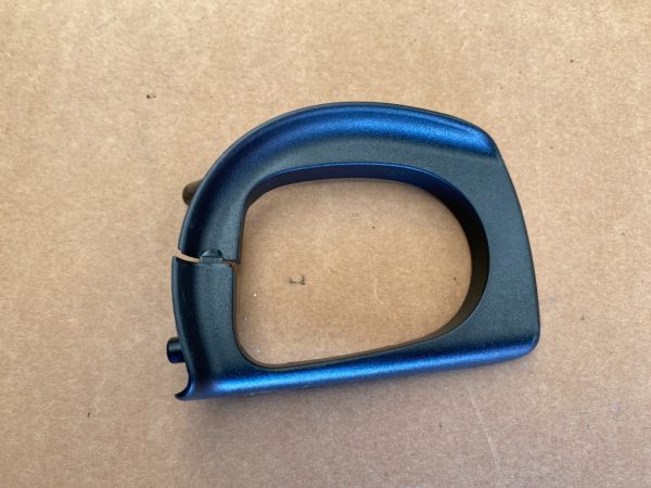 Plastic oglinda stanga Audi A6 C7 4G5864136 4G5 864 136 - Dezmembrari Auto