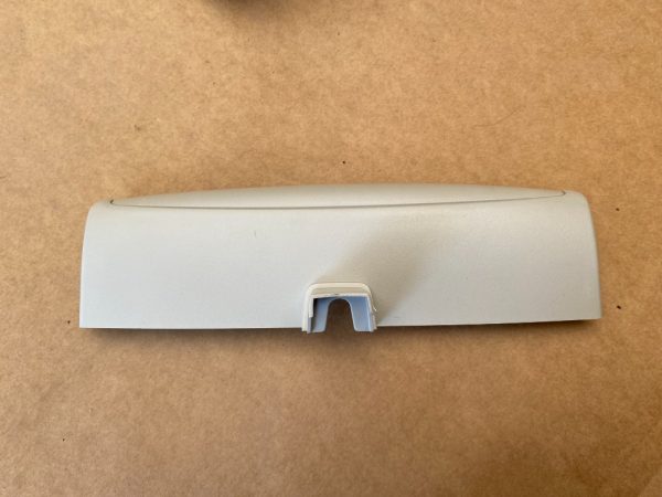 Plastic oglinda VW Golf 7 5G0867927A 5G0 867 927 A - Dezmembrari Auto