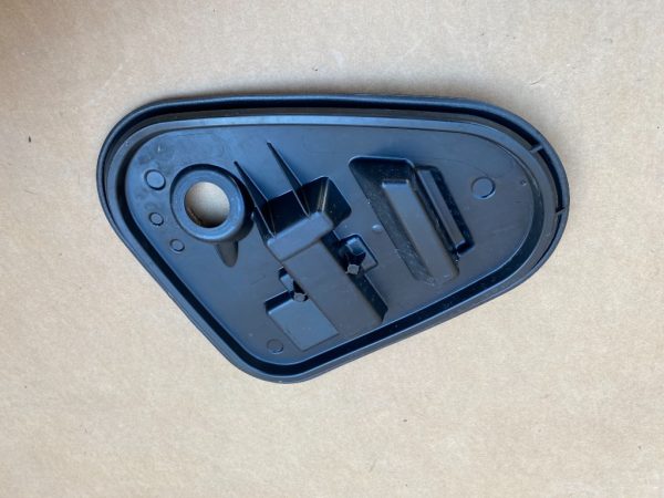 Plastic usa stanga spate Audi A5 F5 2018 8W8839915 8W8 839 915 - Dezmembrari Auto