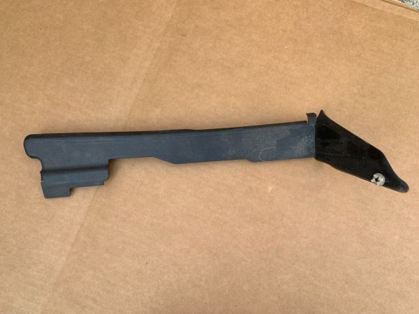 Plastic VW Arteon facelift 2021 3G8821170B 3G8 821 170 B - Dezmembrari Auto
