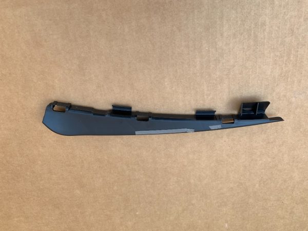 Plastic VW Arteon facelift 2021 3G8839151 3G8 839 151 - Dezmembrari Auto