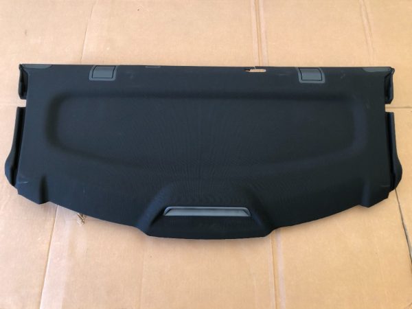 Polita portbagaj cu stop auxiliar VW Jetta 2016 5C6863413P 5C6 863 413 P - Dezmembrari Auto