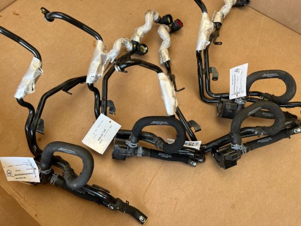 Pompa apa aditionala VW Touareg CR 3.0 tdi din 2018 06H121601P 06H 121 601 P - Dezmembrari Auto