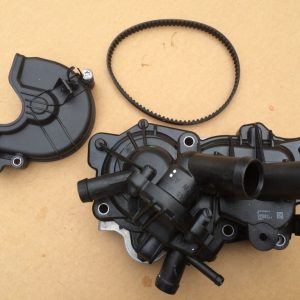 Pompa apa Audi A3 8V E-TRON 04E121121E 04E 121 121 E - Dezmembrari Auto