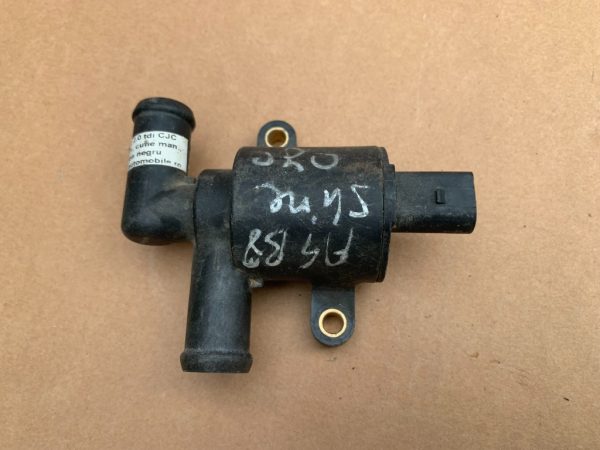 Pompa apa Audi A4 B8 4H0121671B 4H0 121 671 B 4H0121671D 4H0 121 671 D - Dezmembrari Auto