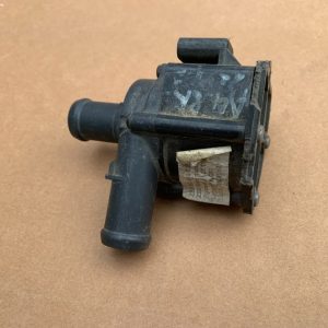 Pompa apa Audi A4 B8 8K0819025S 8K0 819 025 S - Dezmembrari Auto