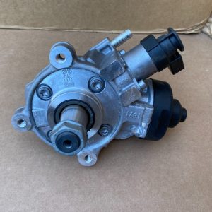 Pompa inalte Audi A6 C7 2016 2.0 tdi 04L130755D 04L 130 755 D la 0 km - Dezmembrari Auto