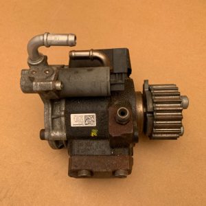 Pompa injectie inalta presiune Audi A3 8P 1.6 tdi CAY 03L130755E 03L 130 755 E - Dezmembrari Auto