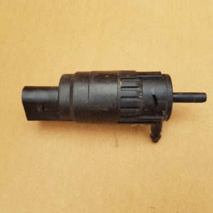 Pompa lichid parbriz VW Passat CC 2016 1K0955651 1K0 955 651 - Dezmembrari Auto