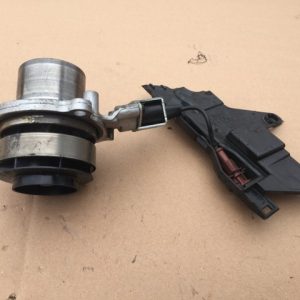 Pompa recirculare apa electrica VW Golf 7 2.0 tdi 04L011E 04L907284 - Dezmembrari Auto