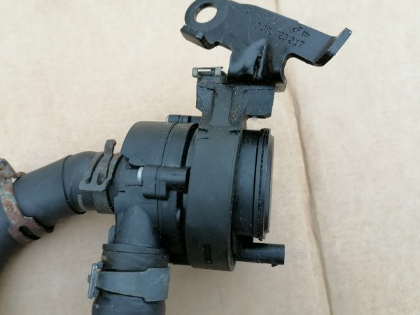 Pompa recirculare Audi A3 8V 2.0 tdi 5C0965567 5C0 965 567 - Dezmembrari Auto