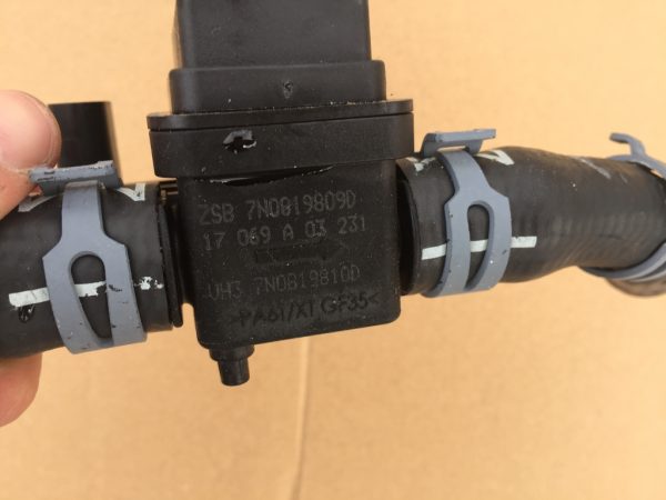 Pompa recirculare tulumba Seat Alhambra 2 2.0 tdi 7N0819809D 7N0 819 809 D - Dezmembrari Auto