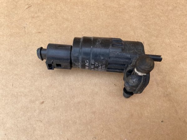 Pompa spalare parbriz VW Audi 1K6955651 1K6 955 651 - Dezmembrari Auto