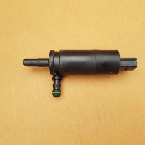 Pompa spalatoare faruri VW Passat CC 2016 3B7955681 3B7 955 681 - Dezmembrari Auto