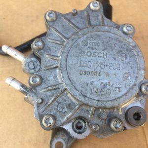 Pompa vacuum Audi A3 8P 2.0 TDI 03G145209 03G 145 209 - Dezmembrari Auto