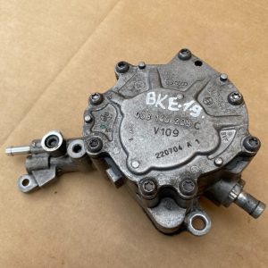Pompa vacuum Audi A4 B6 1.9 038145209C 038 145 209 C - Dezmembrari Auto