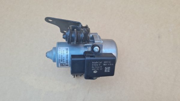 Pompa vacuum VW Golf 7 1.4 tsi 1K0612181F 1K0 612 181 F la 0 km - Dezmembrari Auto