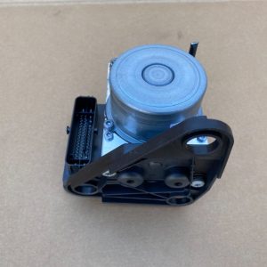 Pompa VW ID3 ID.3 1EA614517N 1EA 614 517 N - Dezmembrari Auto