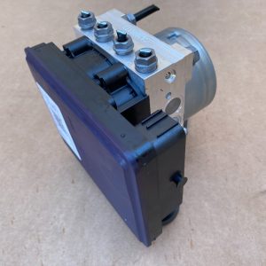 Pompa VW ID4 ID.4 1EA614517BC 1EA 614 517 BC la 0 km - Dezmembrari Auto