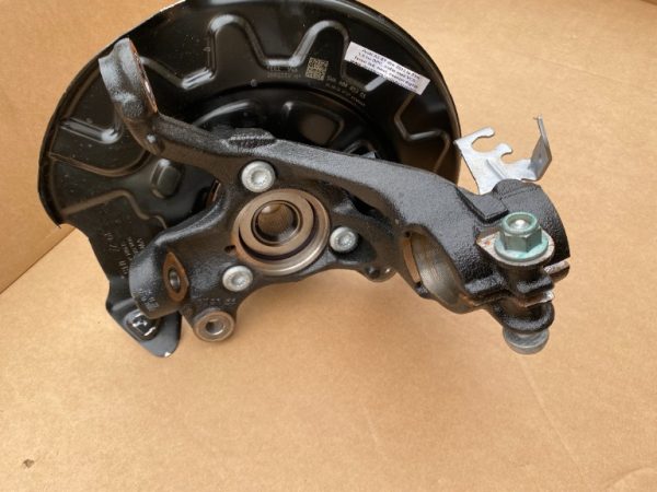 Portfuzeta cu rulment stanga fata Audi A3 8Y 5WA407255 5WA 407 255 la 0 km - Dezmembrari Auto