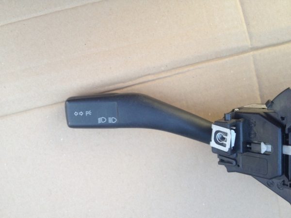 Maneta semnalizare VW Jetta 2008 1K0953513 1K0 953 513 - Dezmembrari Auto