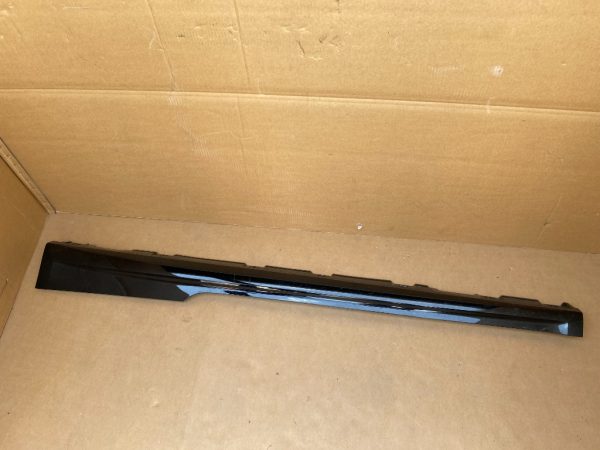 Prag stanga Audi A5 F5 coupe 8W6853855 8W6 853 855 - Dezmembrari Auto