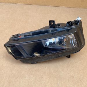 Proiector ceata dreapta VW Golf 7 2016 5G0941662 5G0 941 662 la 0 km 5G0941662G 5G0 941 662 G - Dezmembrari Auto